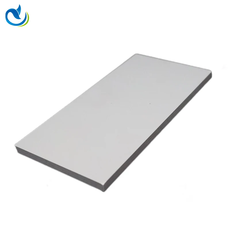 カーボンクリスタルボードとアンチコリジョンボードのどちらを選択すべきですか?